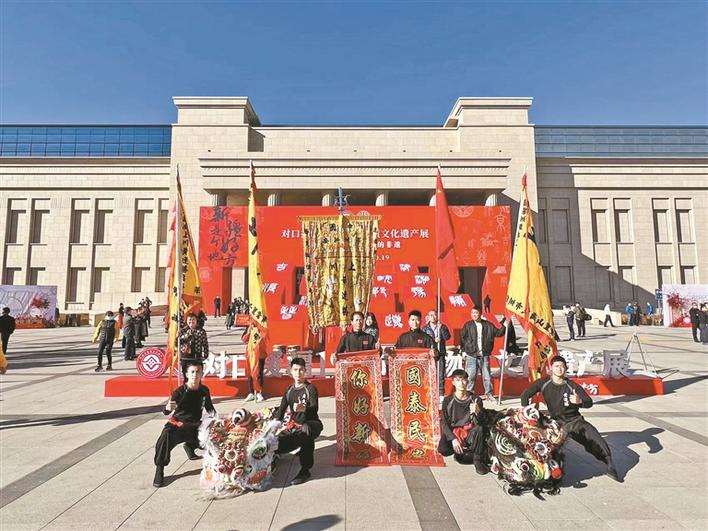 深圳非遗新疆亮绝活  “新疆是个好地方”对口援疆19省市非物质文化遗产展开幕