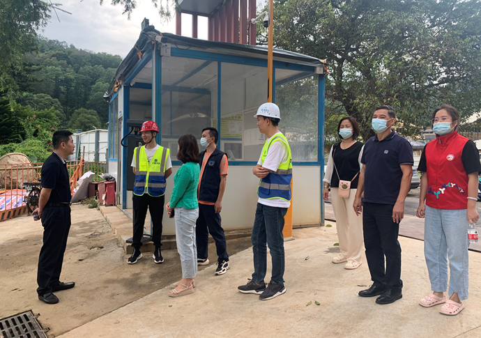 台风将至 罗湖银湖社区全力做好防御工作