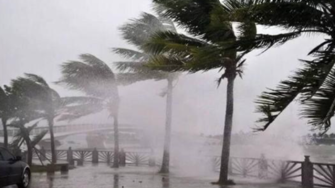 海南岛南部沿海9日预计有台风登陆，琼州海峡可能长时间停航