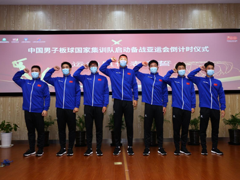 这支平均年龄18岁的板球学生军，将代表中国出战亚运会 