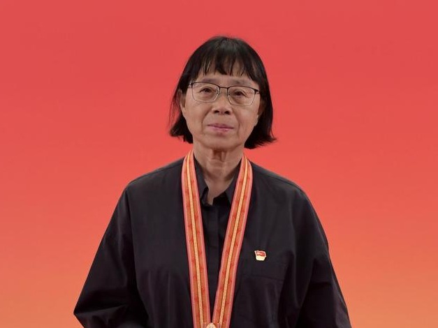 共和国功勋人物丨他们的名字，印刻在人类反贫困斗争的丰碑上