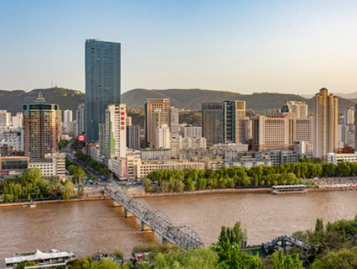 甘肃采取熔断措施暂停全省旅游，在兰游客就地隔离观察