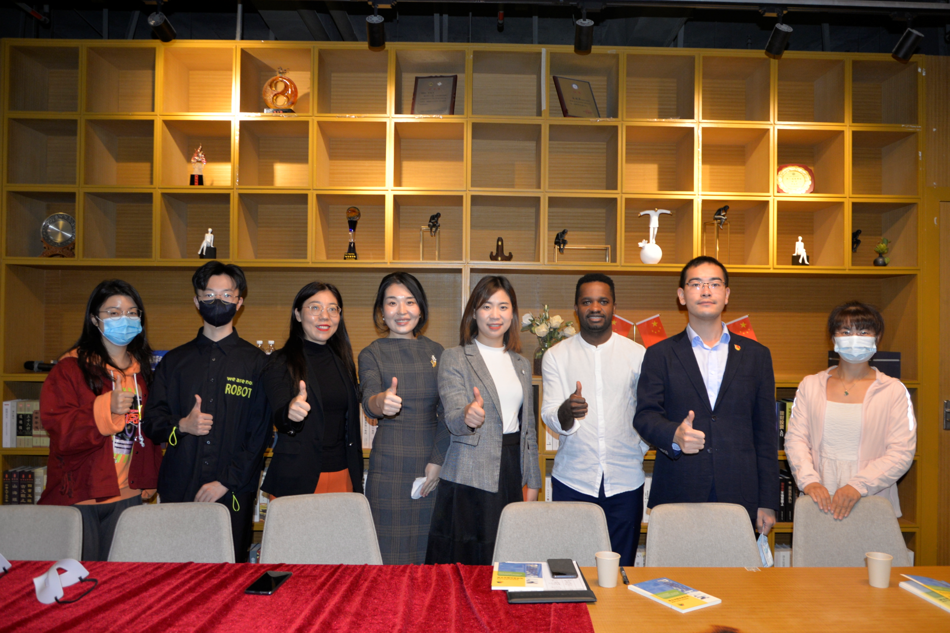 双语情景演绎！坪山街道外籍居民齐学防诈 