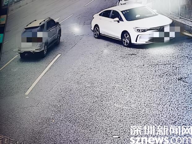 网约车逆行调头?！乘客瞎指挥，司机“昏了头”