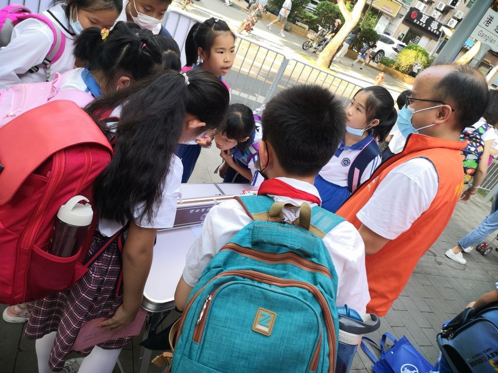 莲塘街道多元化社区教育助力青少年健康成长  