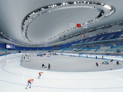北京冬奥首场国际测试赛落幕：外籍选手闭环管理，每日核酸
