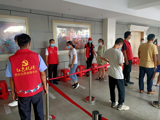 坑梓街道：国庆长假不打烊 志愿防控工作忙  
