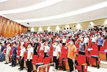 光明区第七届党员大课堂培训圆满完成，全区万余党员学习党史砥砺初心