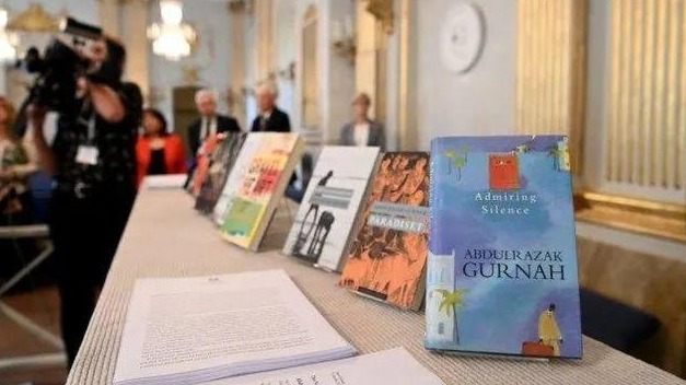 2021诺奖解读：古尔纳融合作家与评论家身份，反思殖民历史与移民问题
