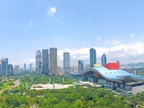 社保业务实现“同城通办” 深圳打造“15分钟社保经办服务圈”