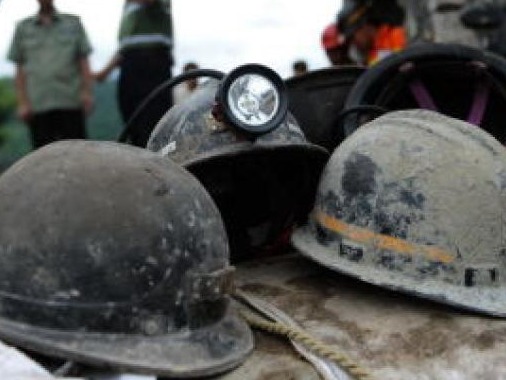 陕西一煤矿发生冒顶事故4死4伤，事发前省应急厅曾强调安全生产