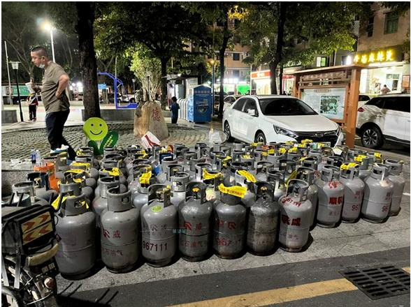 告别“瓶瓶罐罐”！吉华街道17个城中村完成天然气改造