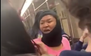 美华裔女生见义勇为反被暴打：拽头发按地上猛踹 用鞋抽脸