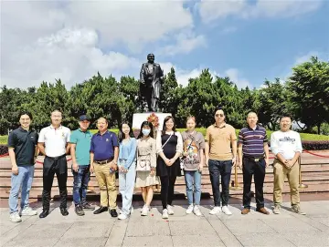 企业代表听党课 汲取智慧与力量  