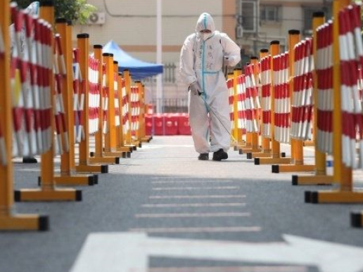 河北辛集市：今起各小区实行封闭管理