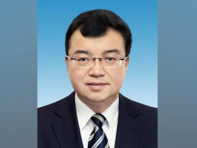 玉苏甫江·麦麦提任新疆维吾尔自治区政府副主席 