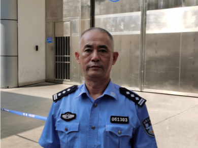 双区卫士丨何郁：传承军人作风，严密押解之路