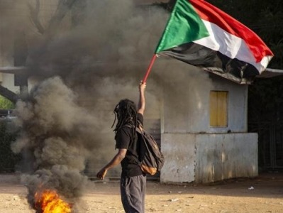苏丹将有示威游行，中使馆提醒中国公民停工停产、不外出聚集