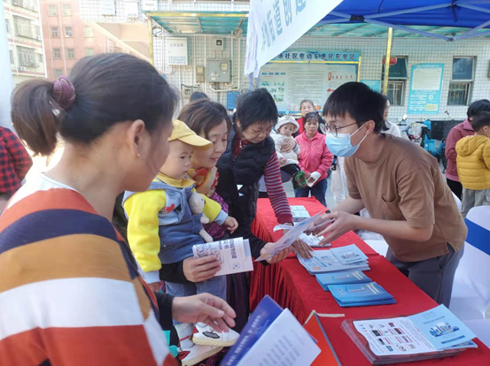 文明创建齐参与！坪地街道开展创建第七届全国文明城市宣传活动  