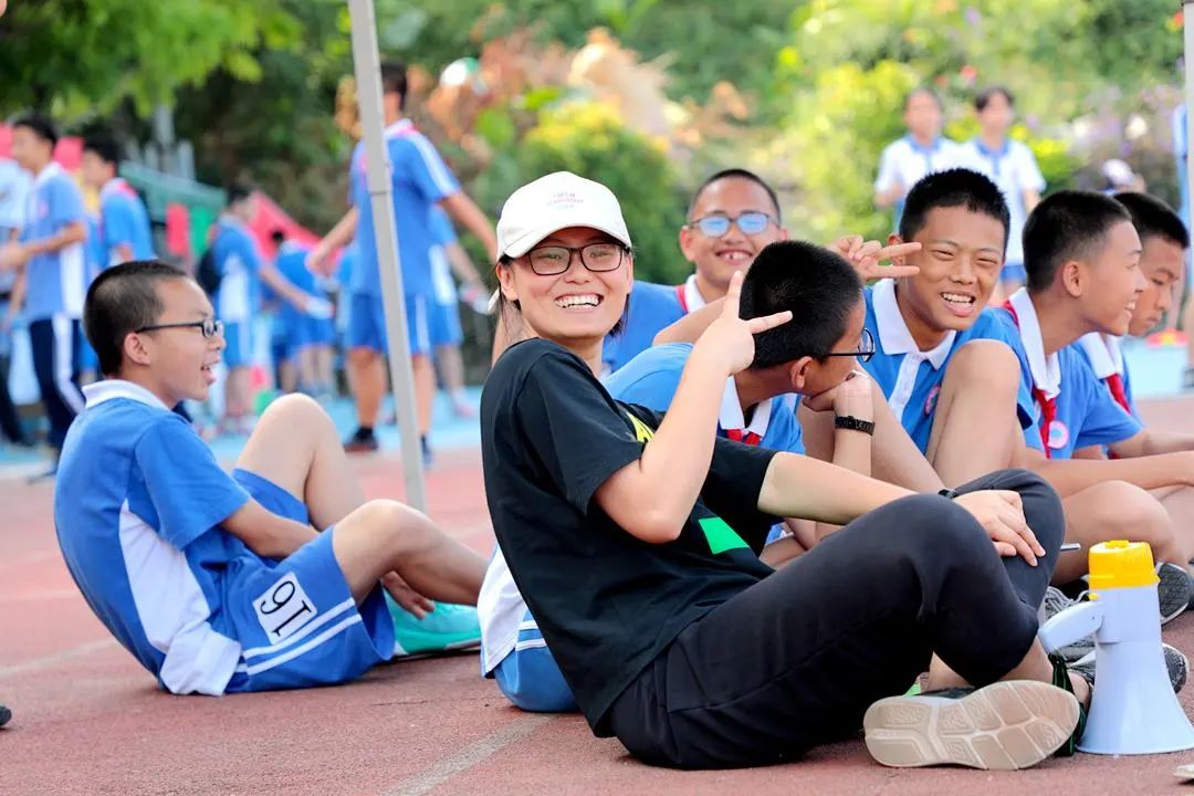 深圳龙岗教师招聘·广州站｜相约广州，遇见龙岗，美好教育，“职位”等你！