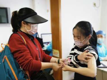 多地启动3至11岁人群新冠疫苗接种，这些事项要注意