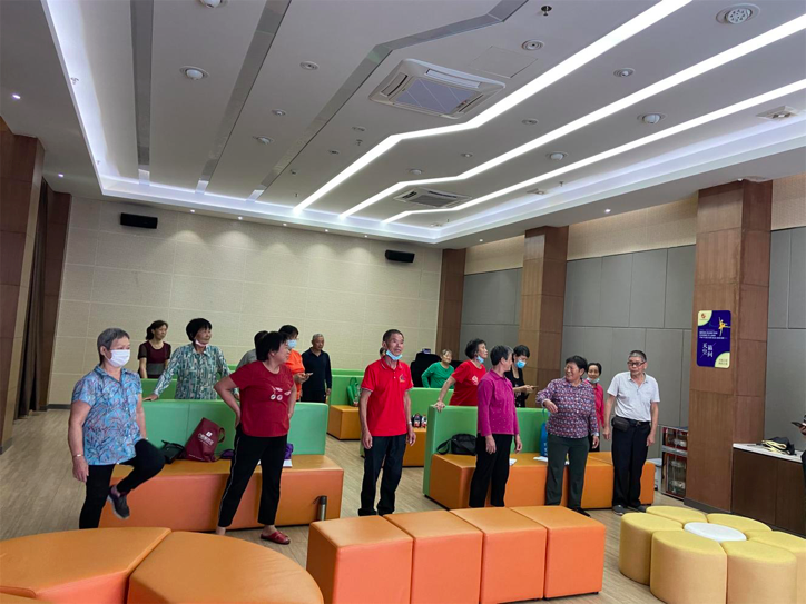 玉塘街道长青老龄大学引导长者抵御心理疾病