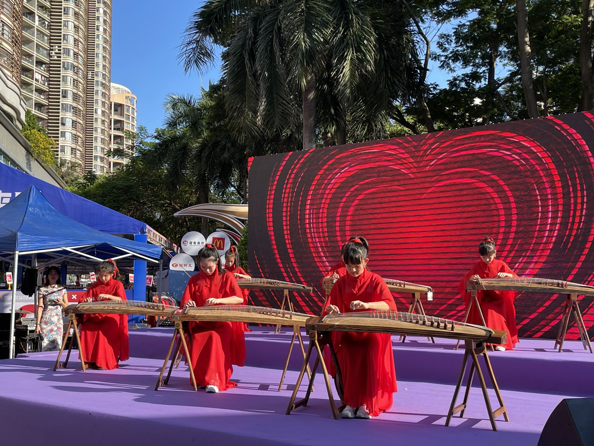 宫羽国乐第100期公益音乐会在深圳南山举行