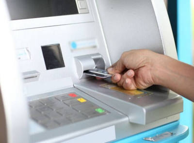 银行卡离奇被刷，源头竟是一台假ATM机