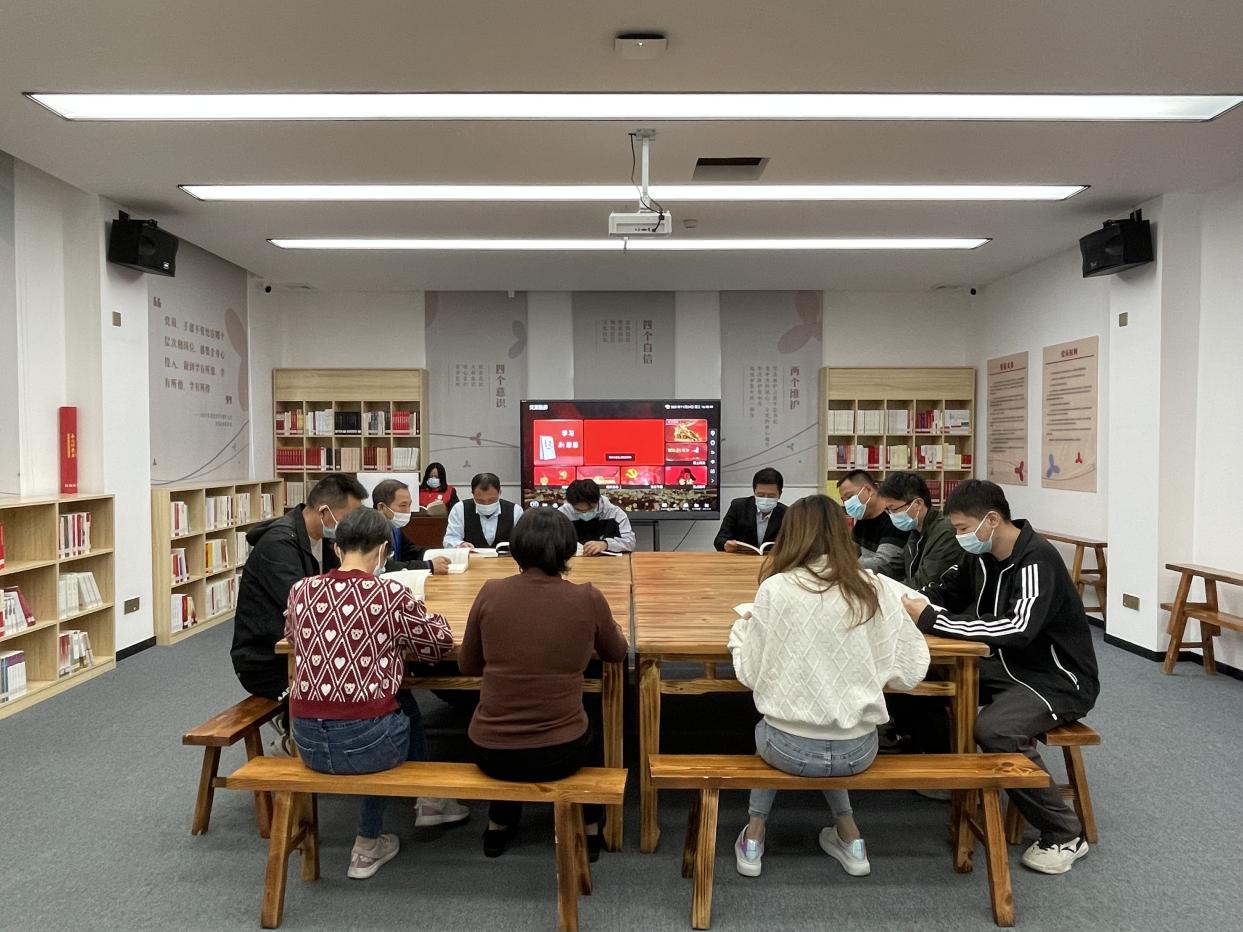 中共宝安县第一次党代会教育基地党史图书馆正式开通借阅功能              