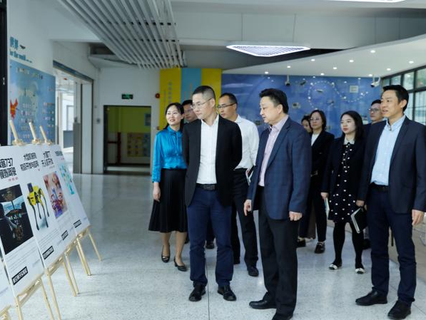 牵手中国移动！深圳明德实验学校（集团）迈进“5G+智慧校园”建设应用新阶段