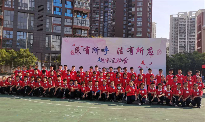 龙城尚景社区荣膺省“民主法治示范村（社区）”  