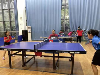 光明区210名中小学生竞技乒乓球台  