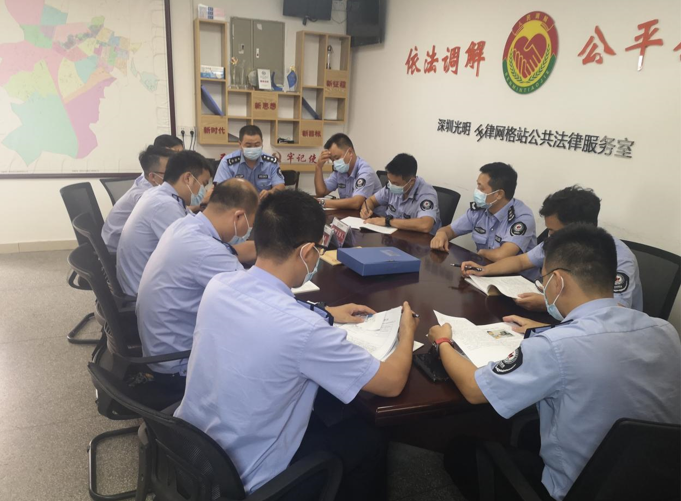 玉塘网格员“老带新”结对指导交流 提升服务能力
