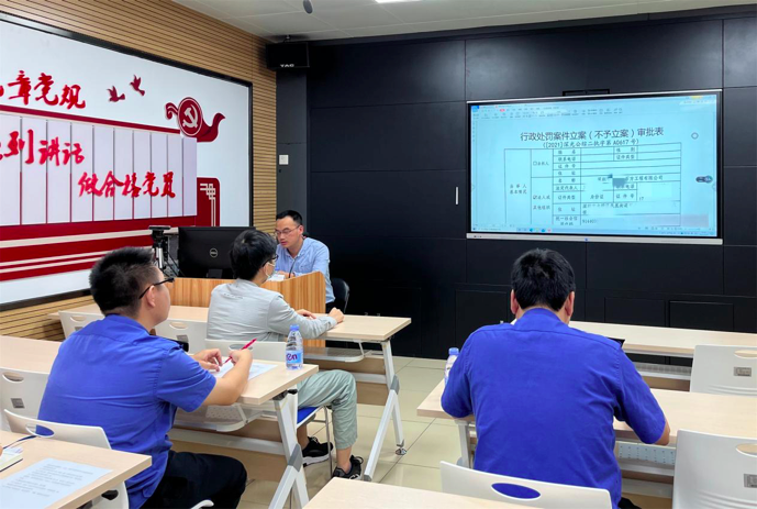 公明街道开展第四季度法制培训，开拓办案新思路