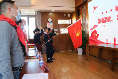公明街道各社区成立社区少工委，加强基层组织建设，推动少年儿童健康成长