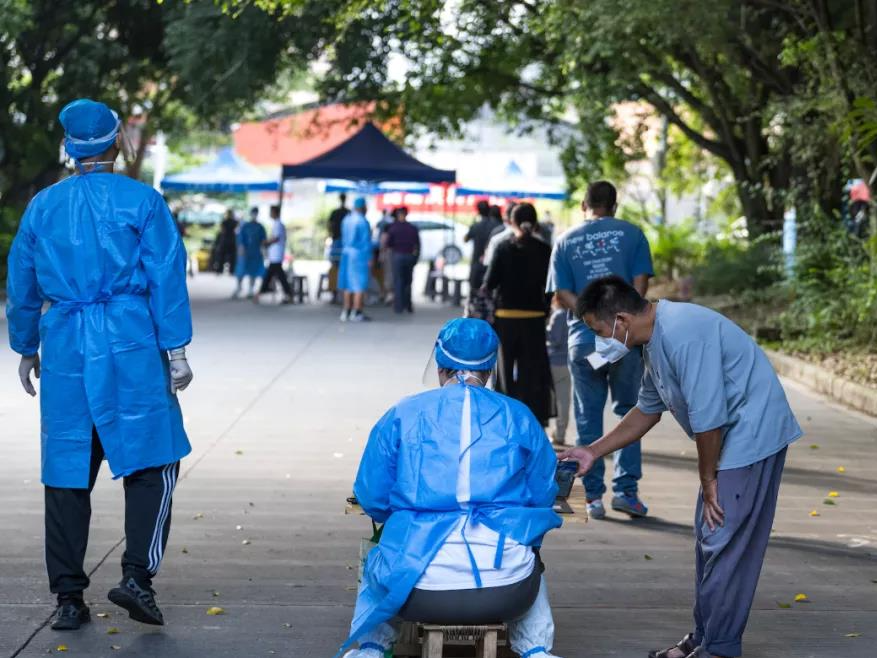 辽宁大连17例新增确诊病例详情公布，10人为食品公司员工