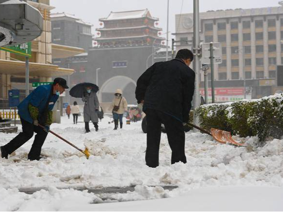 多地打破降雪纪录，地球到底在变暖，还是在变冷？