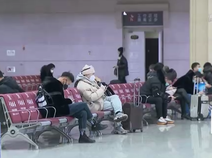 吴良友：一些地区外防输入方面的漏洞是造成本轮疫情重要原因