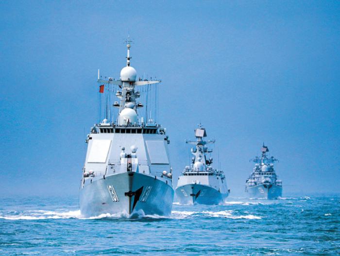 美军舰过航台湾海峡 东部战区：坚决反制一切威胁挑衅