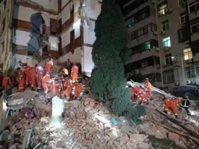 江西赣江新区一栋职工宿舍楼发生局部坍塌，4人失联