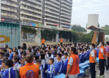 护航花季，安全童年——深圳市翠北实验小学安全教育科普校园行