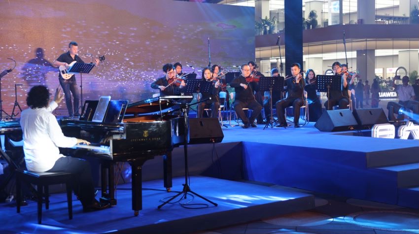 福田CBD再奏“星空音乐会”浪漫乐章，“2021深圳青年文化服务月”精彩启幕