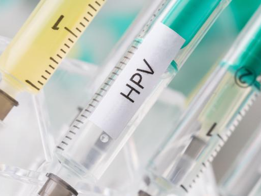 成都将为13-14岁在校女孩普遍接种HPV疫苗，每人发600元疫苗补助
