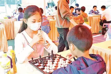 棋盘之上展身手 新安街道青少年国际象棋比赛落幕