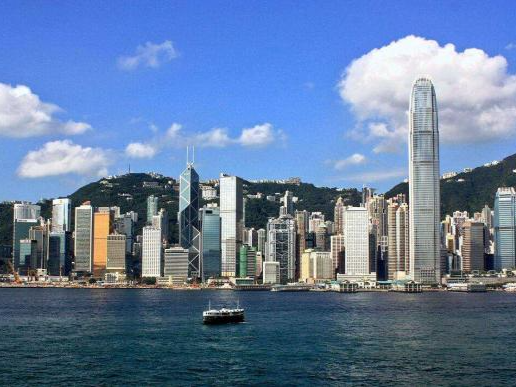 香港财长：积极发挥香港国际金融中心的功能，助力人民币国际化  