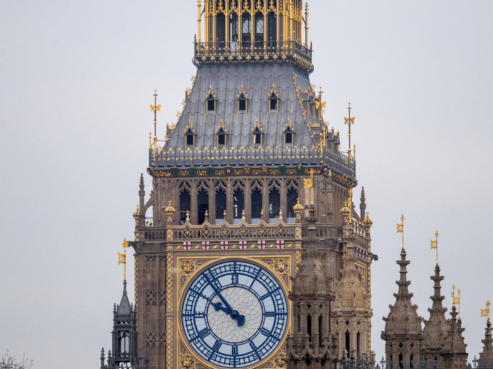 时隔4年，英国伦敦大本钟新年前夕正式复工