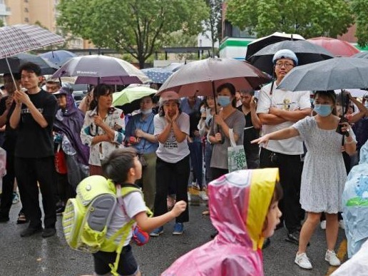 九部门明确：出现虐童的幼儿园，年检一票否决！