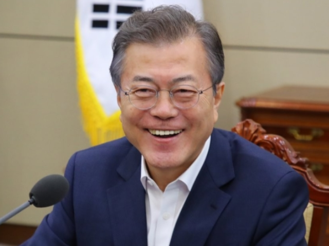 韩国总统文在寅2022年年薪公布：约合129万元人民币