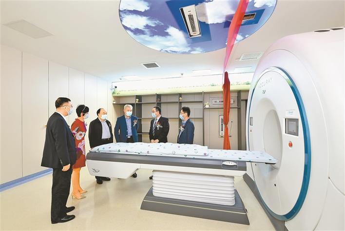 国际尖端放疗设备TOMO落户深圳市人民医院  