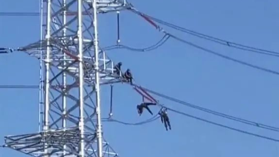 直播 |《深安大家谈》“拍了拍”所有人~ 速来集合！